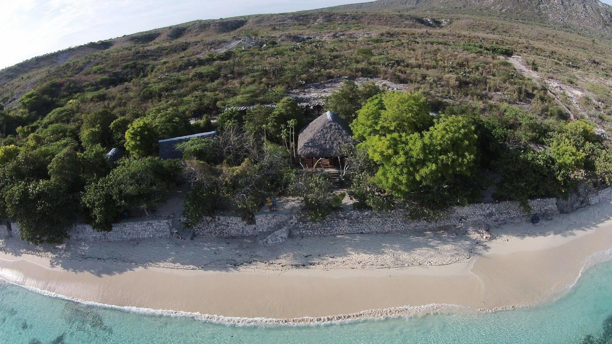 Boukan Guinguette Hotell Mole-Saint-Nicolas Eksteriør bilde
